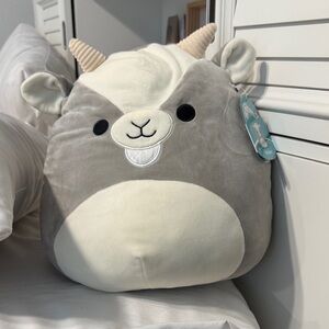 Goat Squishmellow - Walker